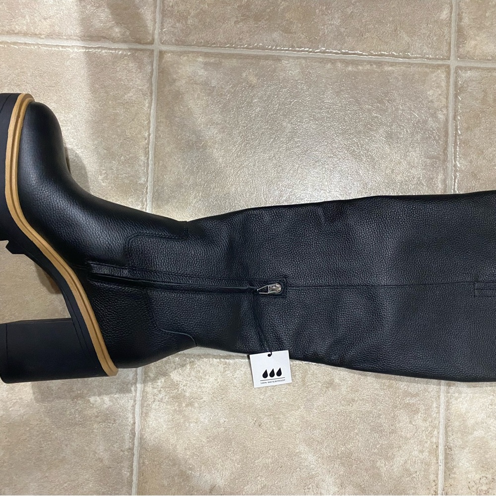 Dolce Vita Onyx Leather Boots - Picture 2 of 3
